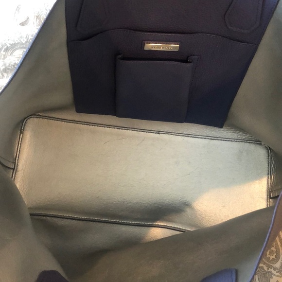 EUC Tory Burch Perry Tote Purse - Picture 4 of 10